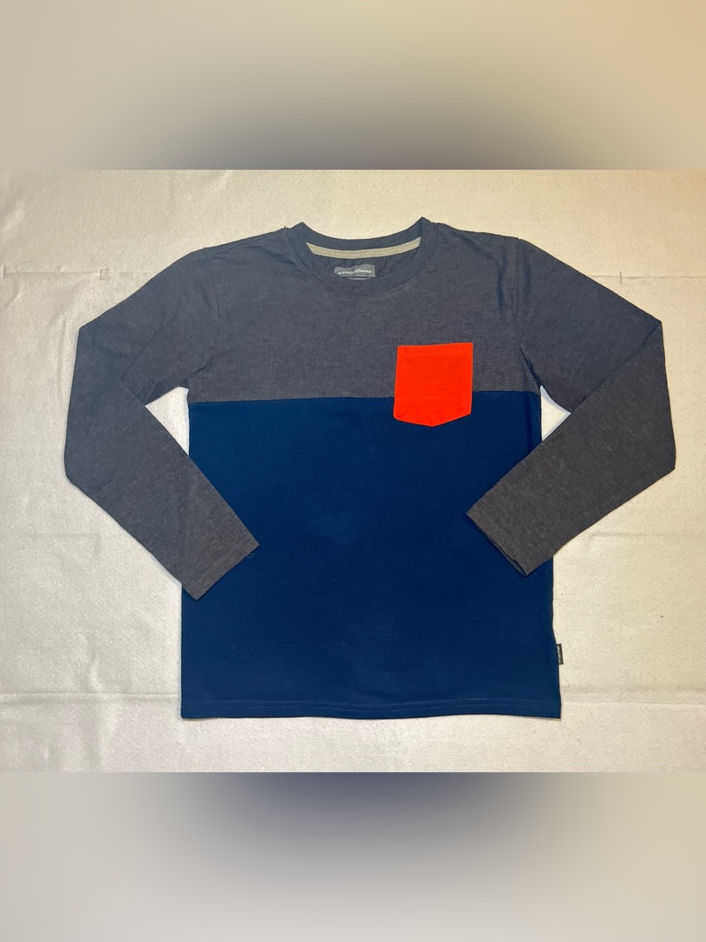 Eddie Bauer Boys Territory Long-Sleeve Pocket Tee, Blue/Gray/Red, Size M (10/12)